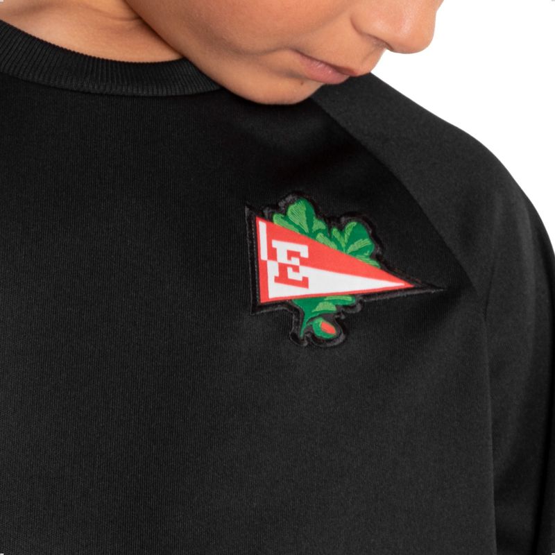 898098-MLA71606690748_092023