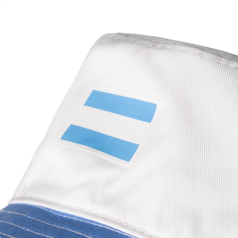 812480-MLA69217068306_052023