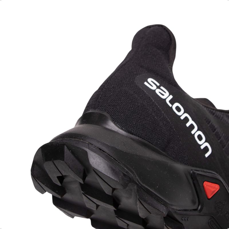 SAL414496_07.jpg